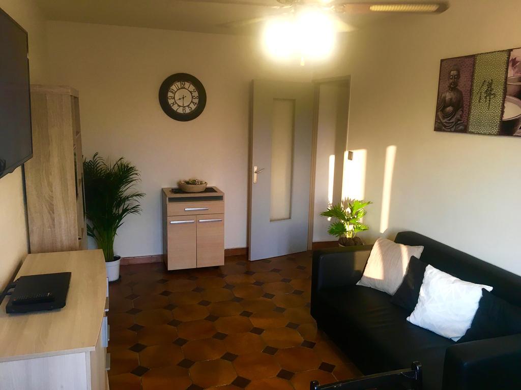 דירות פרפיניין Appt Spacieux 60M2 - Vue Imprenable Proche Mer Et Montagne מראה חיצוני תמונה